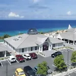 Cozy Studio Apartment Minutes From The Beach