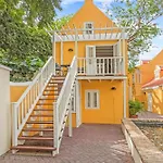 Curacao Gardens