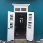 Anna Bay Boutique Hotel