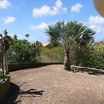 Casa Leona