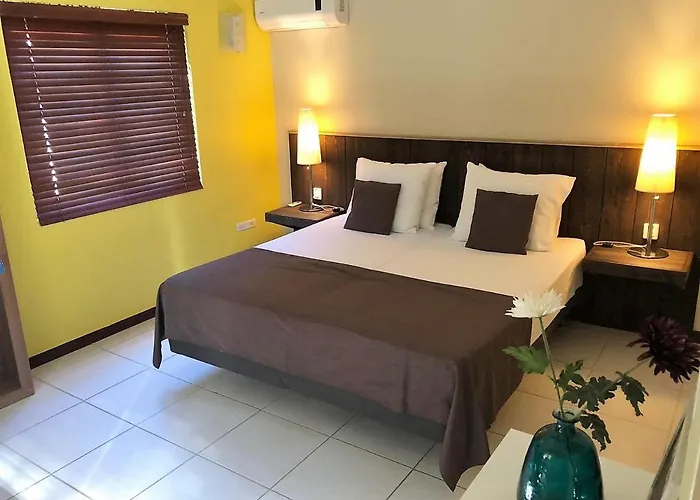 Hemels Curacao