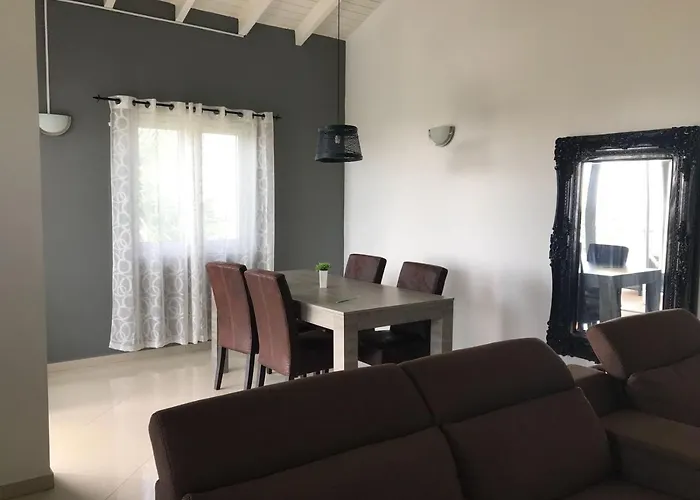Serugrandi Resort