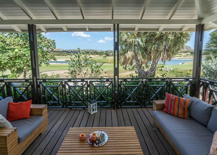 Blue Bay Beach Villa At Pool And Golfcourse