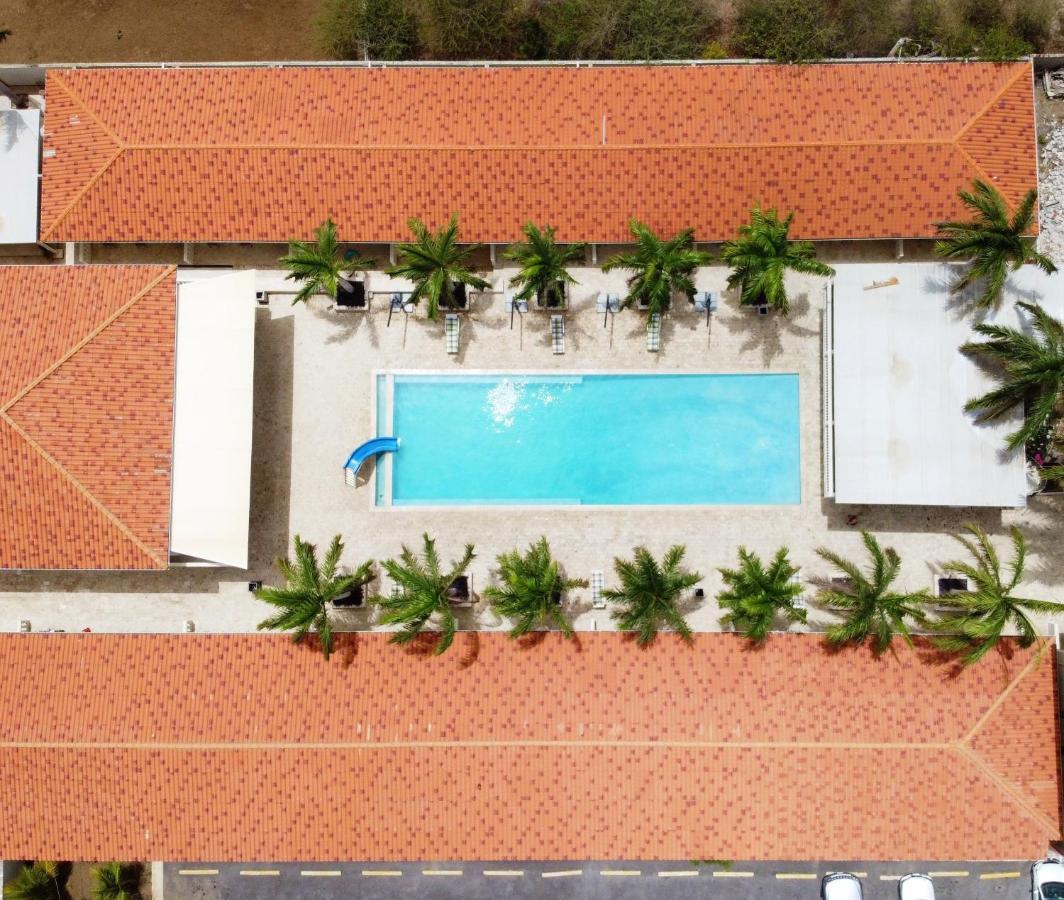 Curacao Savanah 2*