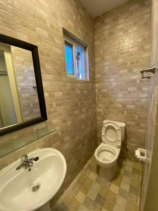 Spacious Minutes From The Apartamento Jan Thiel