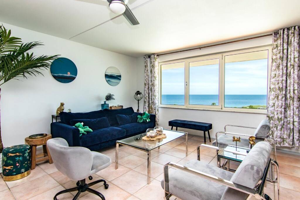 The Penthouse Apartment Willemstad