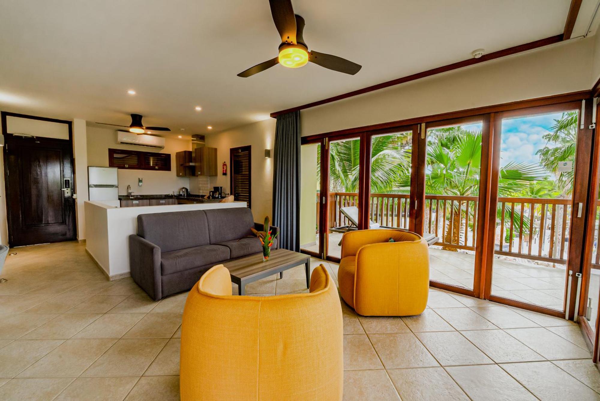 Lionsdive Resort 4*