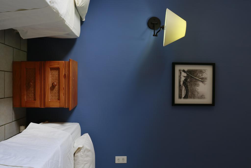 Apartment Hersher Studio's & Willemstad