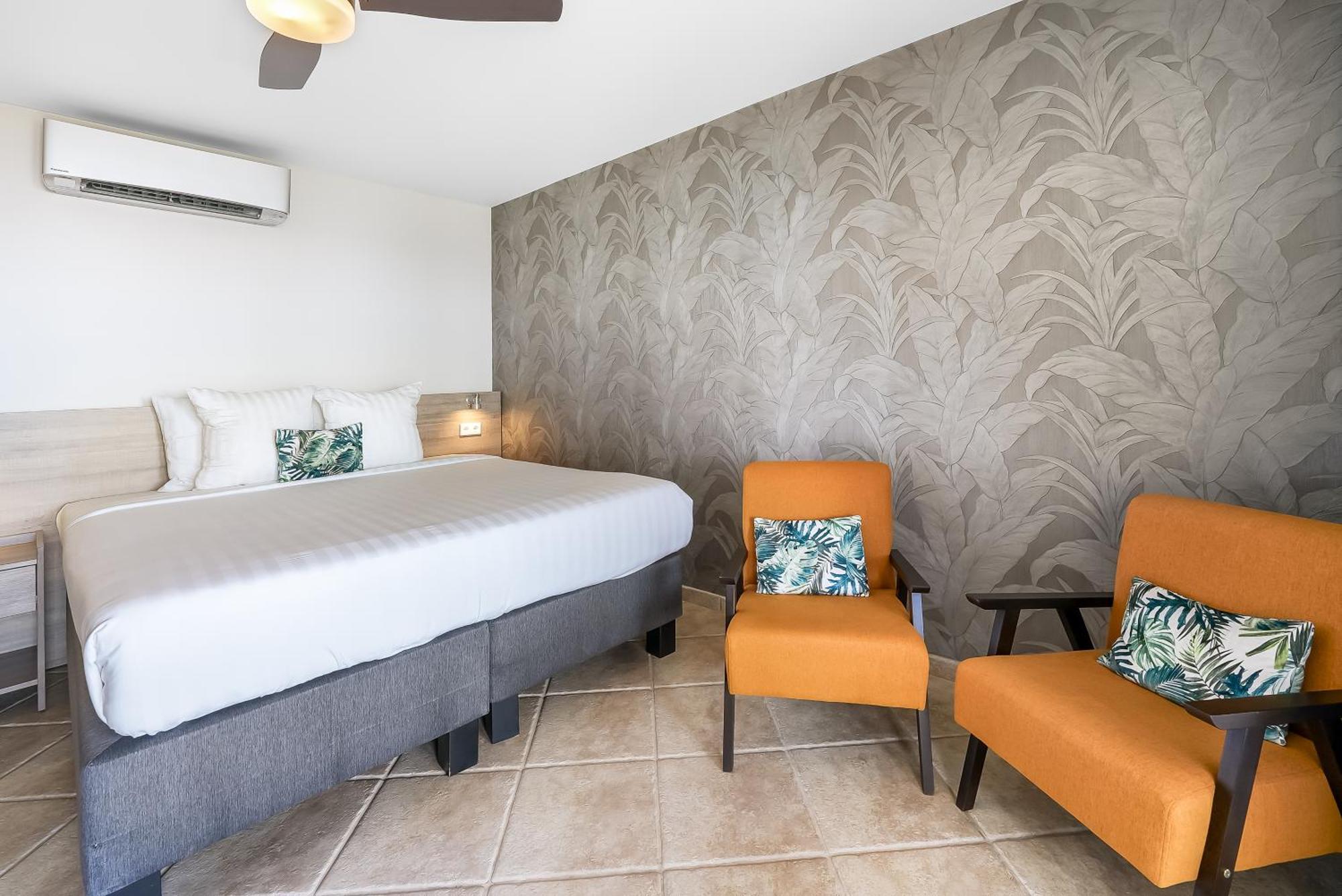 Resort Lionsdive Curacao