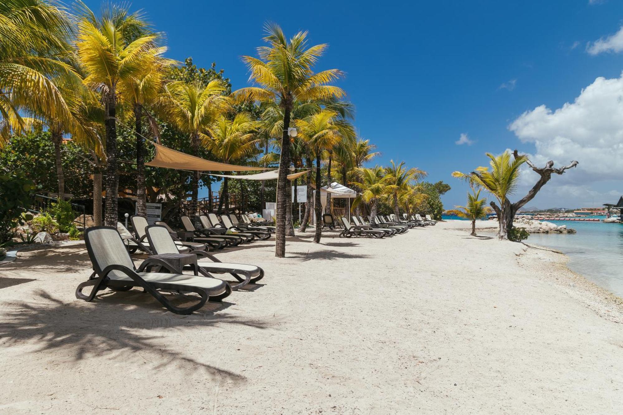 The Royal Sea Aquarium Resort