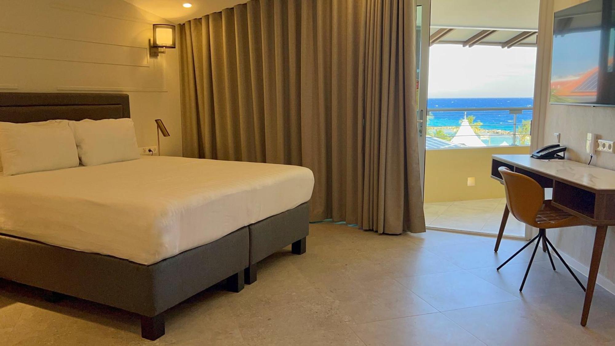Curacao Avila Willemstad