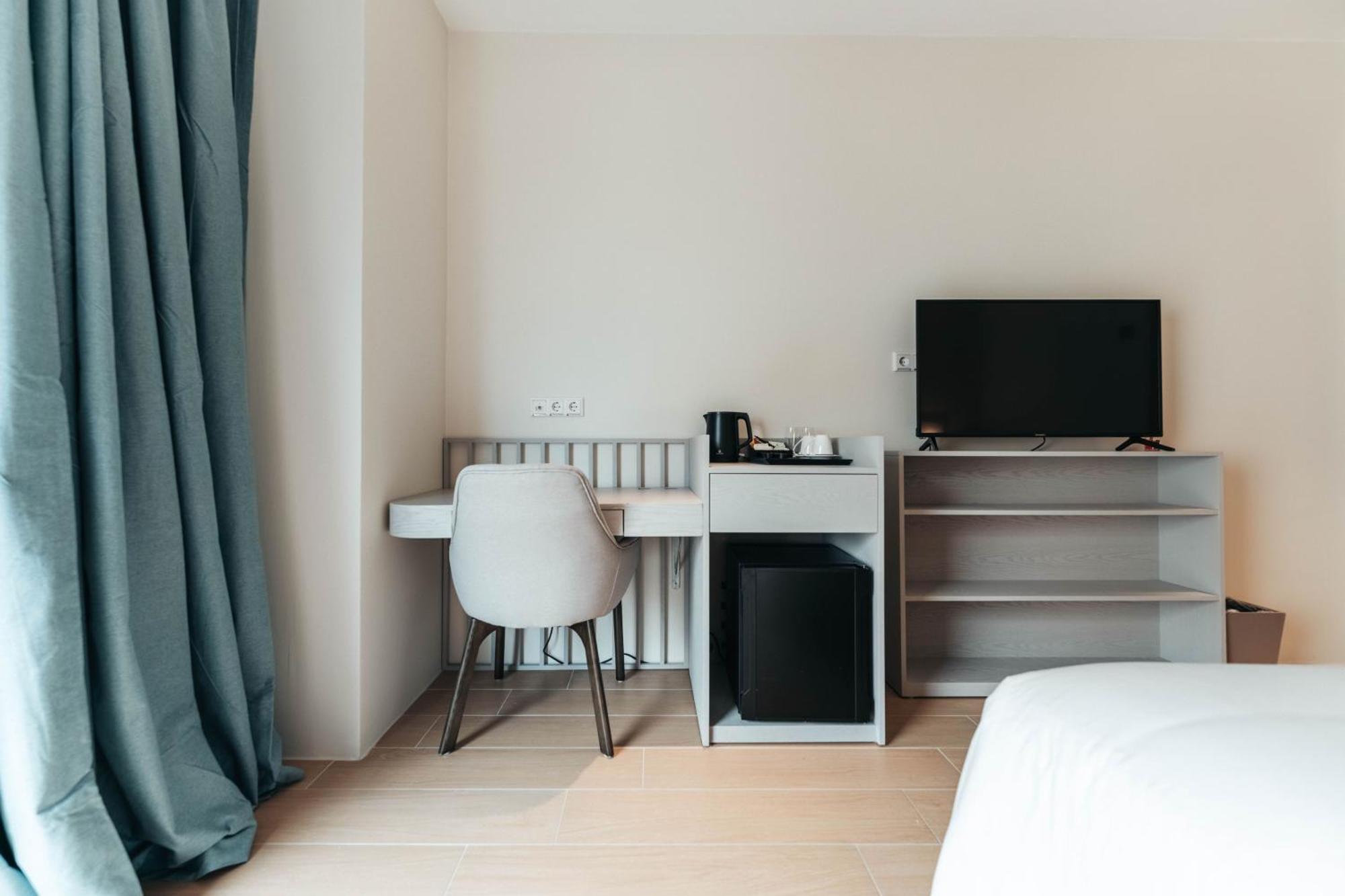 Elements & Shops Curacao Hotel 4*