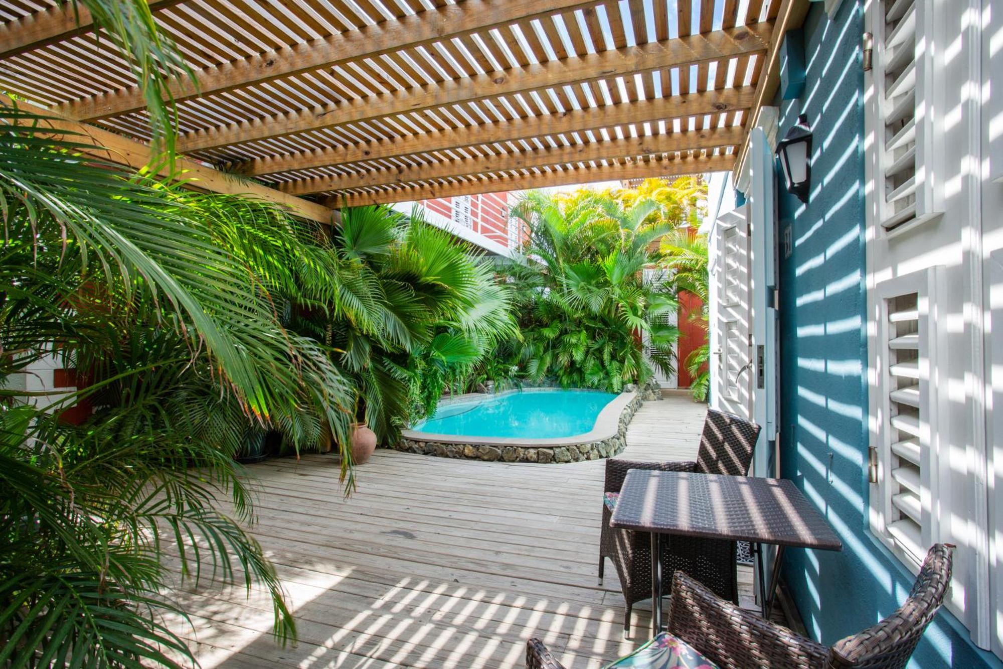 Curacao Gardens Apartment