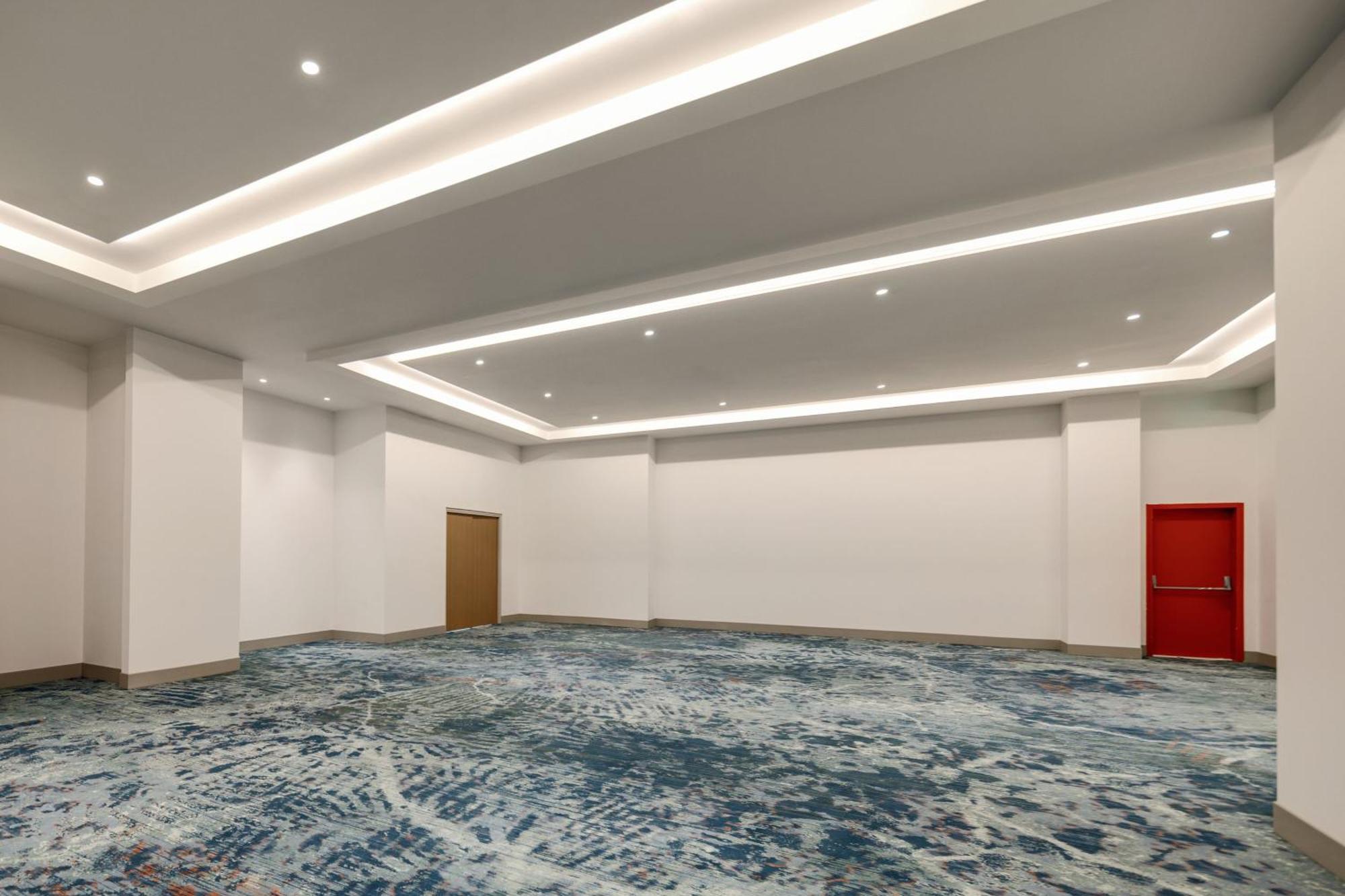 Courtyard By Marriott Curacao Hotel Willemstad