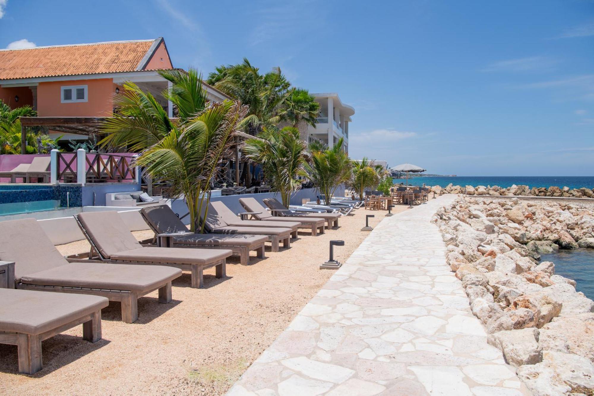 Scuba & Hotel 4*