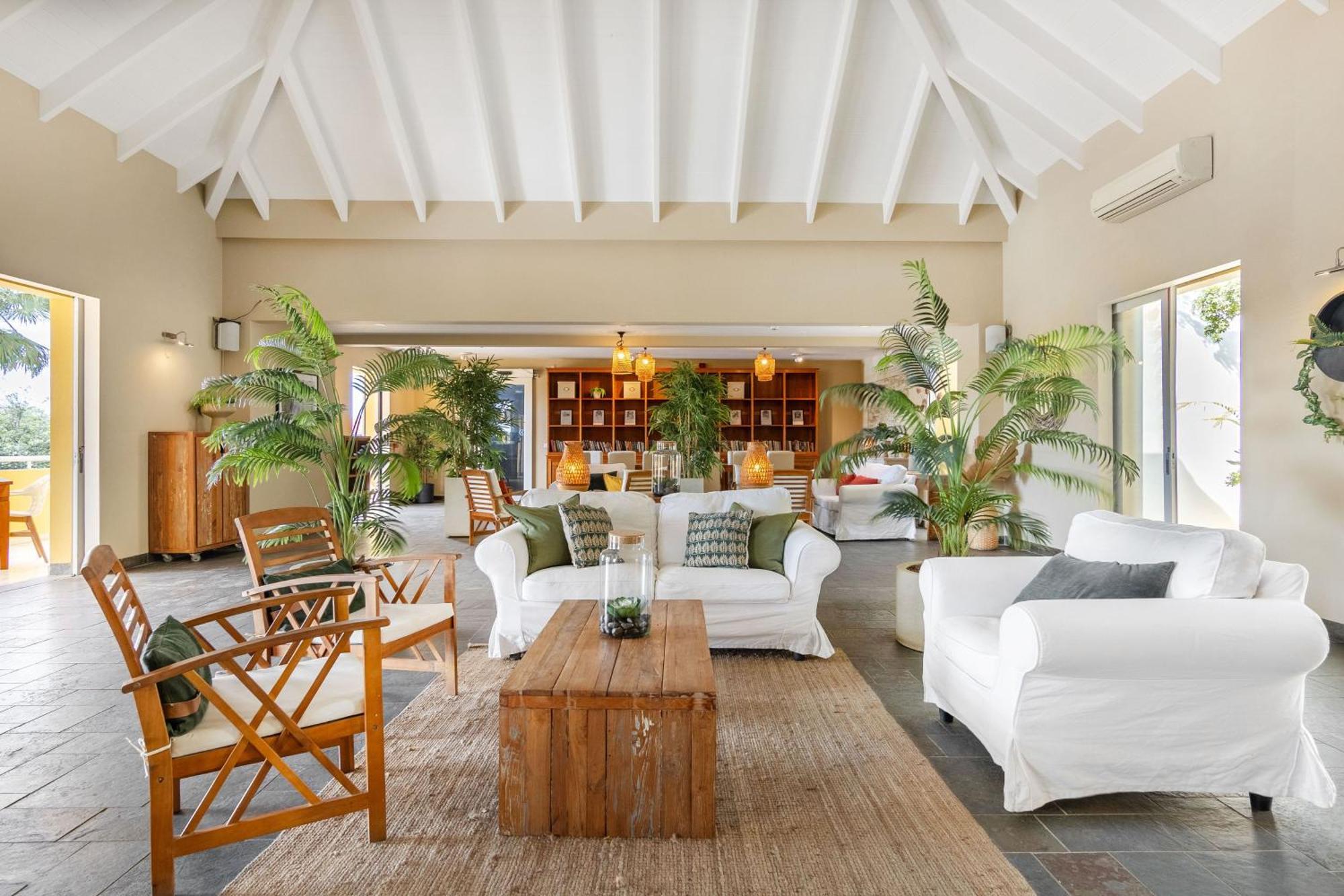 Bayside Boutique - Blue Bay Golf & 4* Dorp Sint Michiel