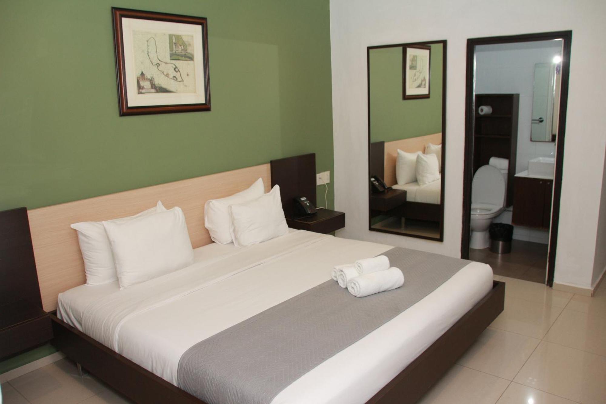 Curacao Airport Hotel