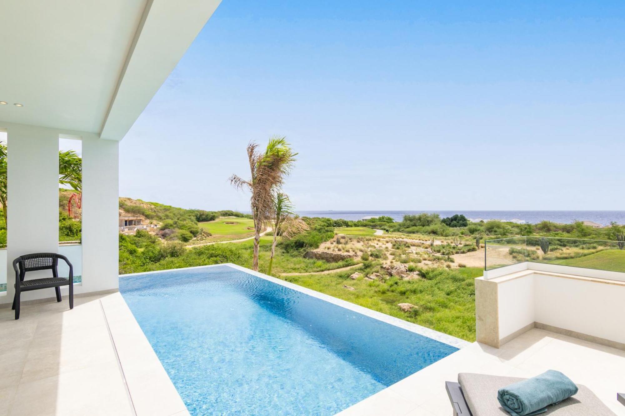 The Cape At Blue Bay Golf & Apartment