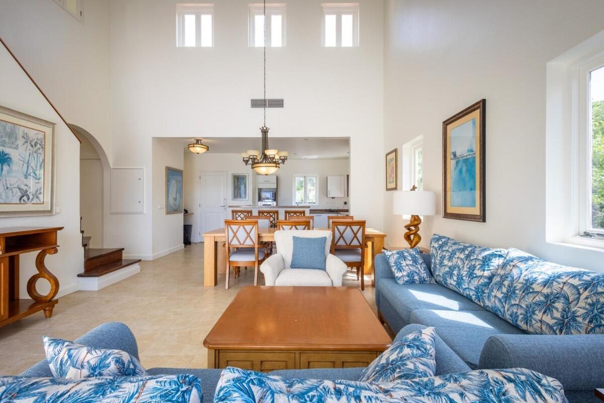 Brisa - An Oceanfront Gem! Villa Westpunt