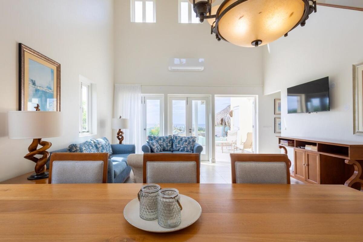 Brisa - An Oceanfront Gem! Villa