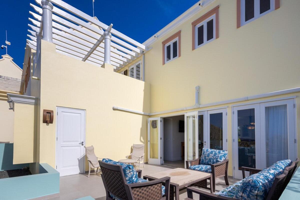 Villa Brisa - An Oceanfront Gem!