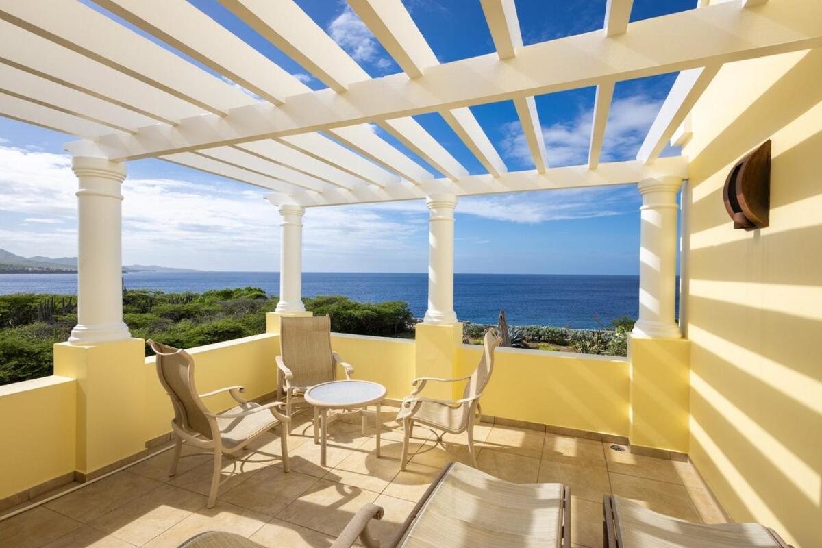 Villa Brisa - An Oceanfront Gem! *