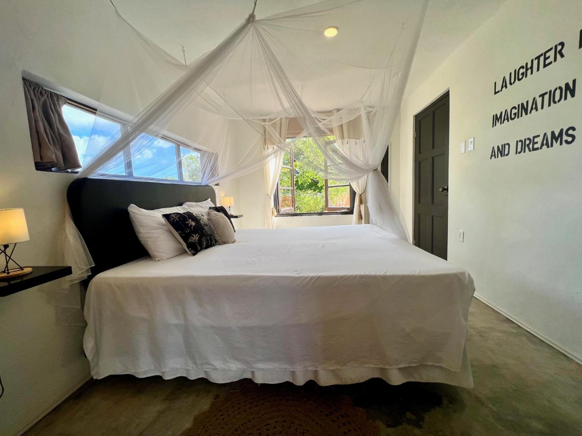 De Octopus Bed & Breakfast