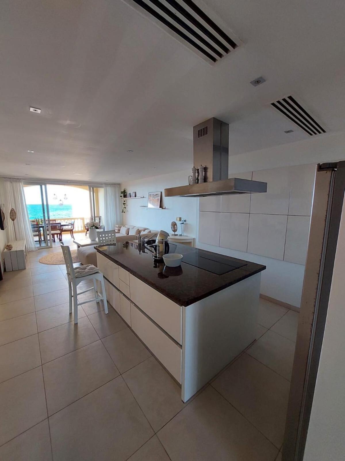 Apartment Beach House The Strand *