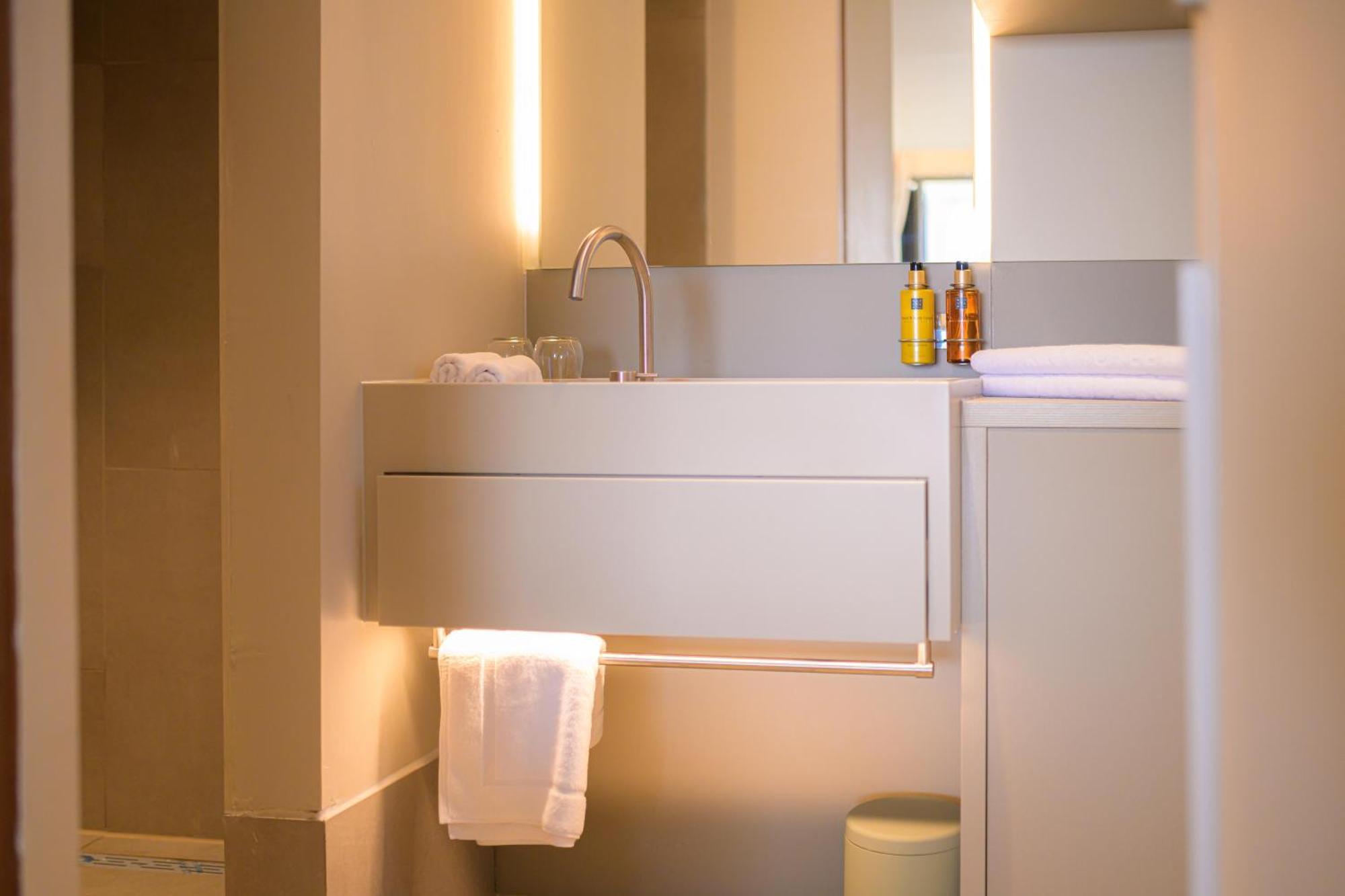 Art Curacao - Adults Only 4*