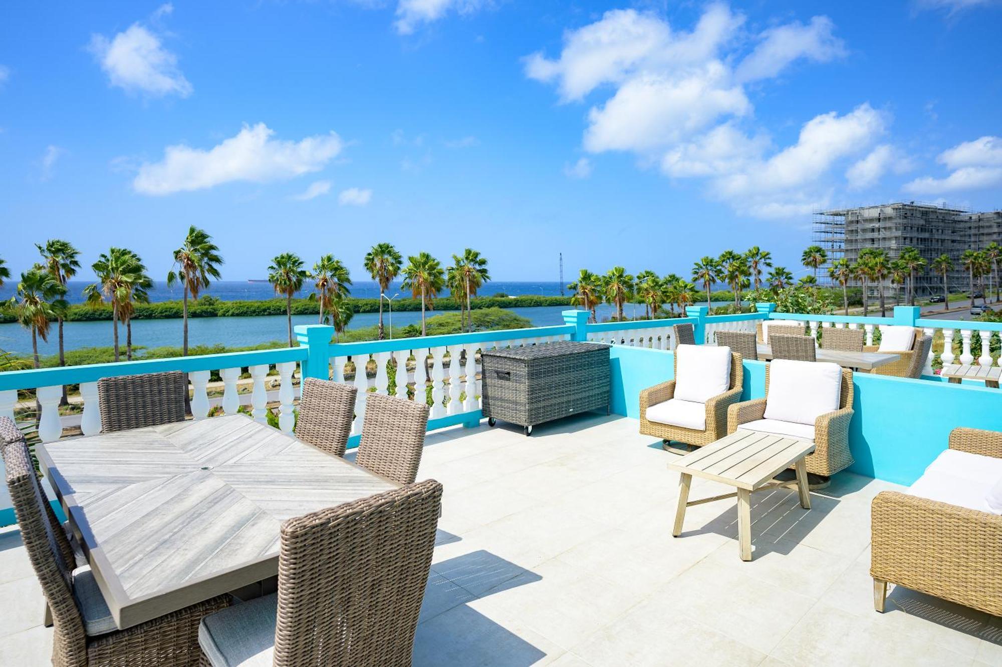 Merakii Seaview Escape Curacao Willemstad