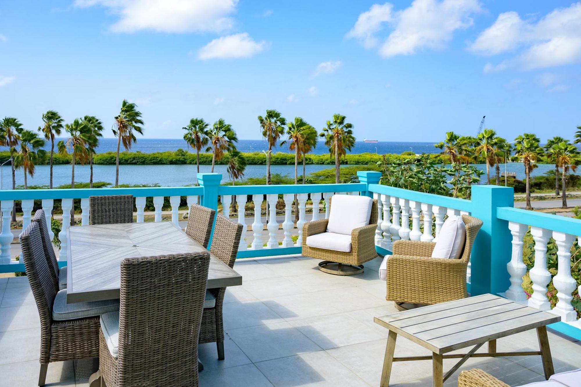 Merakii Seaview Escape Curacao Resort *