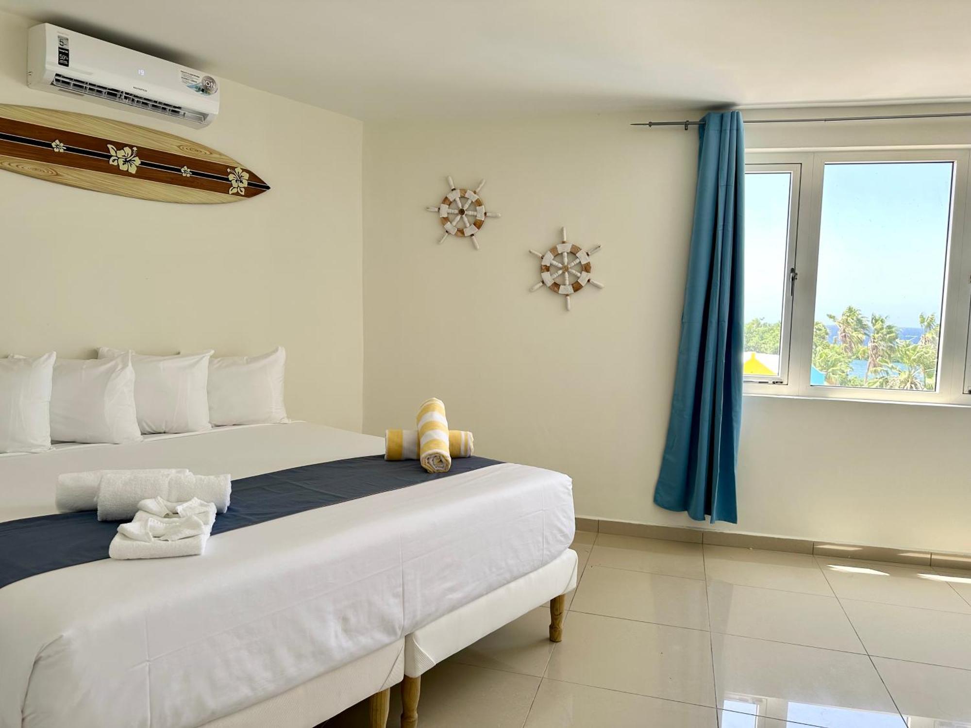Merakii Seaview Escape Curacao Willemstad
