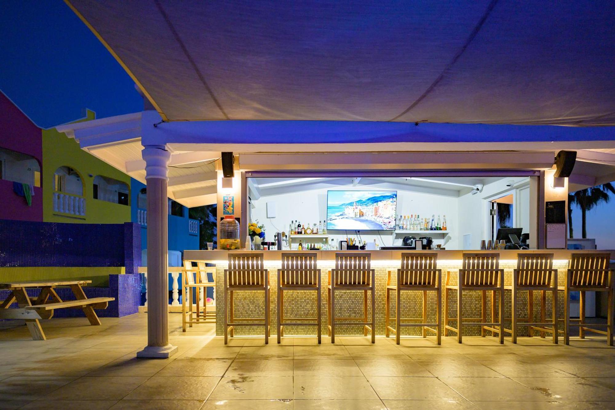 Merakii Seaview Escape Curacao *