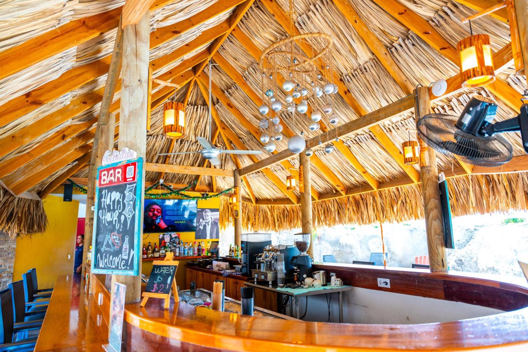 Hotel The Ritz Village (adults Only) Willemstad