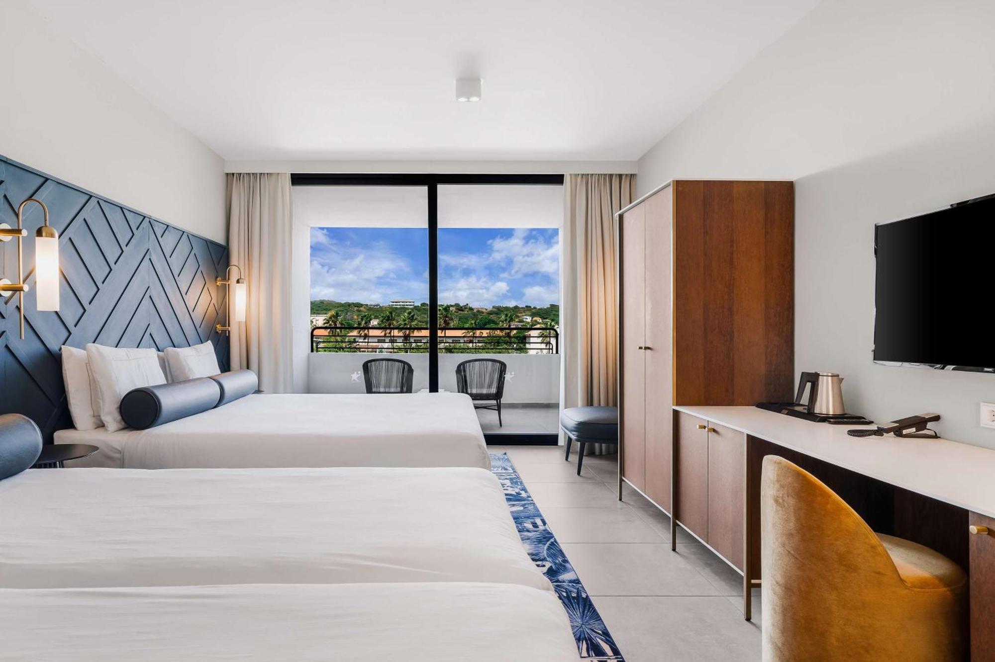 Mangrove Corendon Curacao Resort, Curio By Hilton 4*