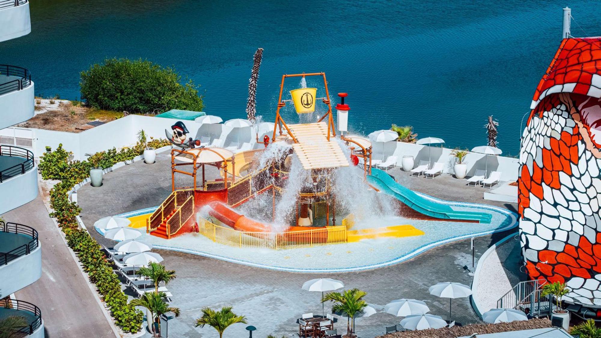Mangrove Corendon Curacao Resort, Curio By Hilton Willemstad