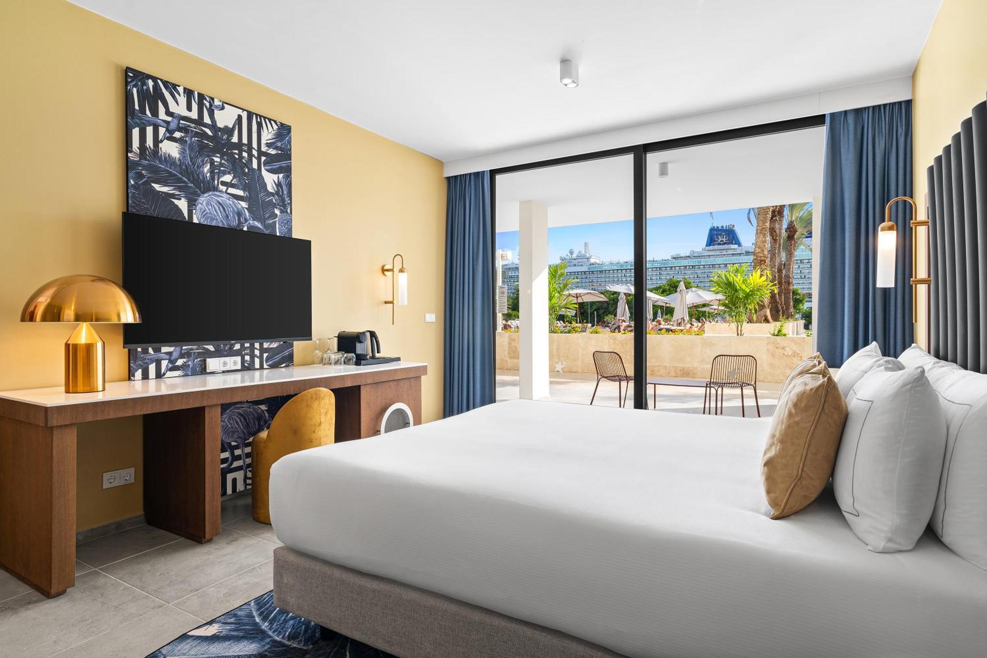 The Rif At Mangrove Corendon Curacao All-inclusive, Curio By Hilton