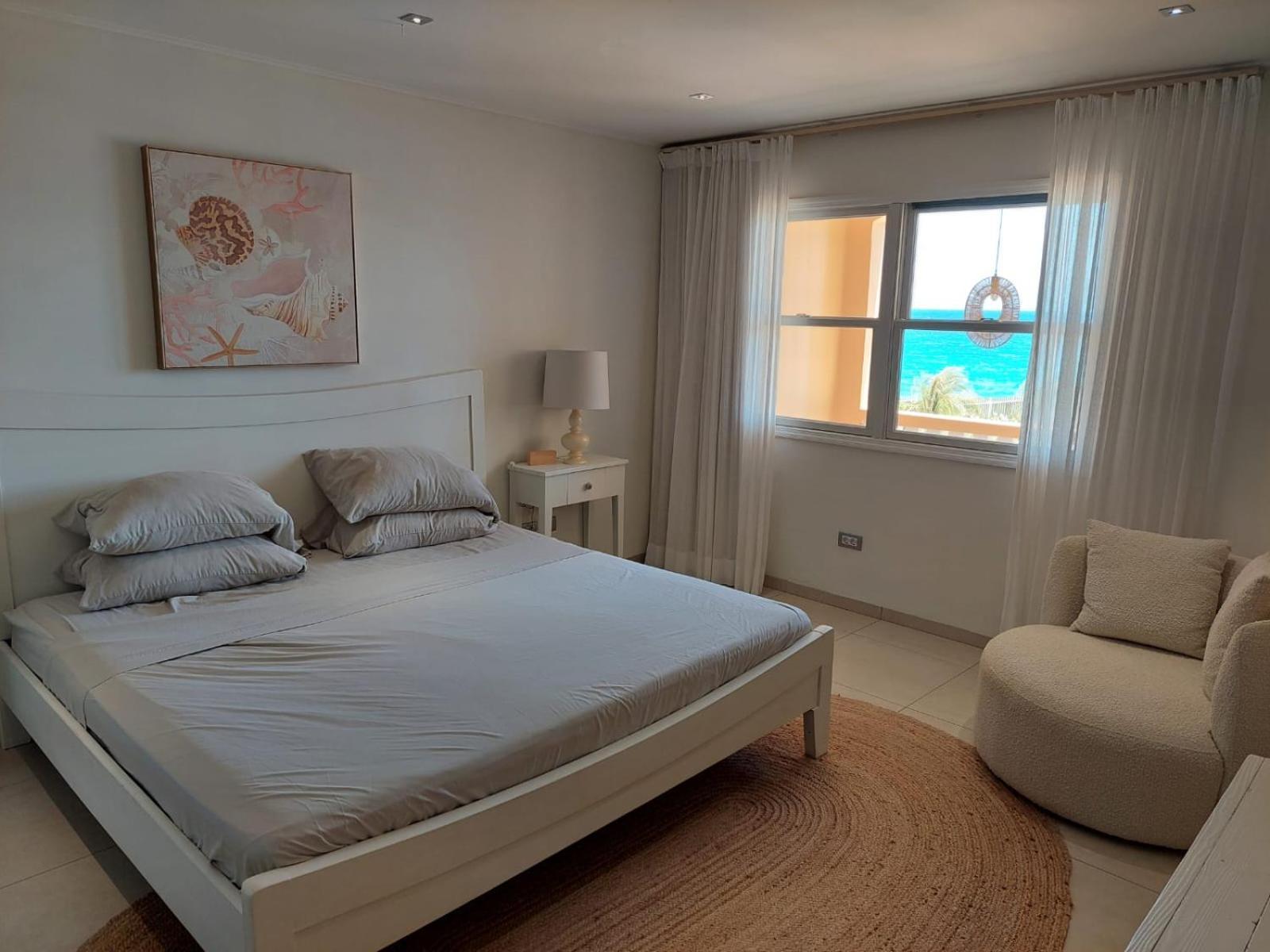 Beach House The Strand Apartment