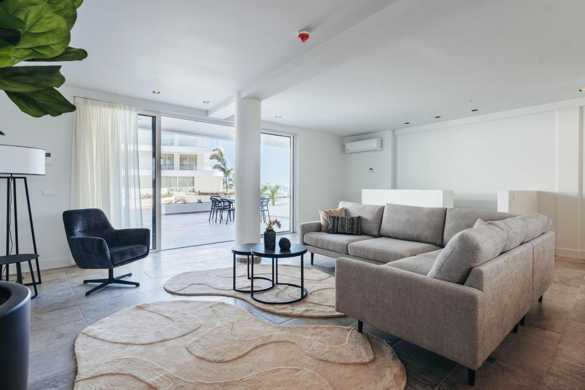One Mambo Residences By Bocobay Curacao *