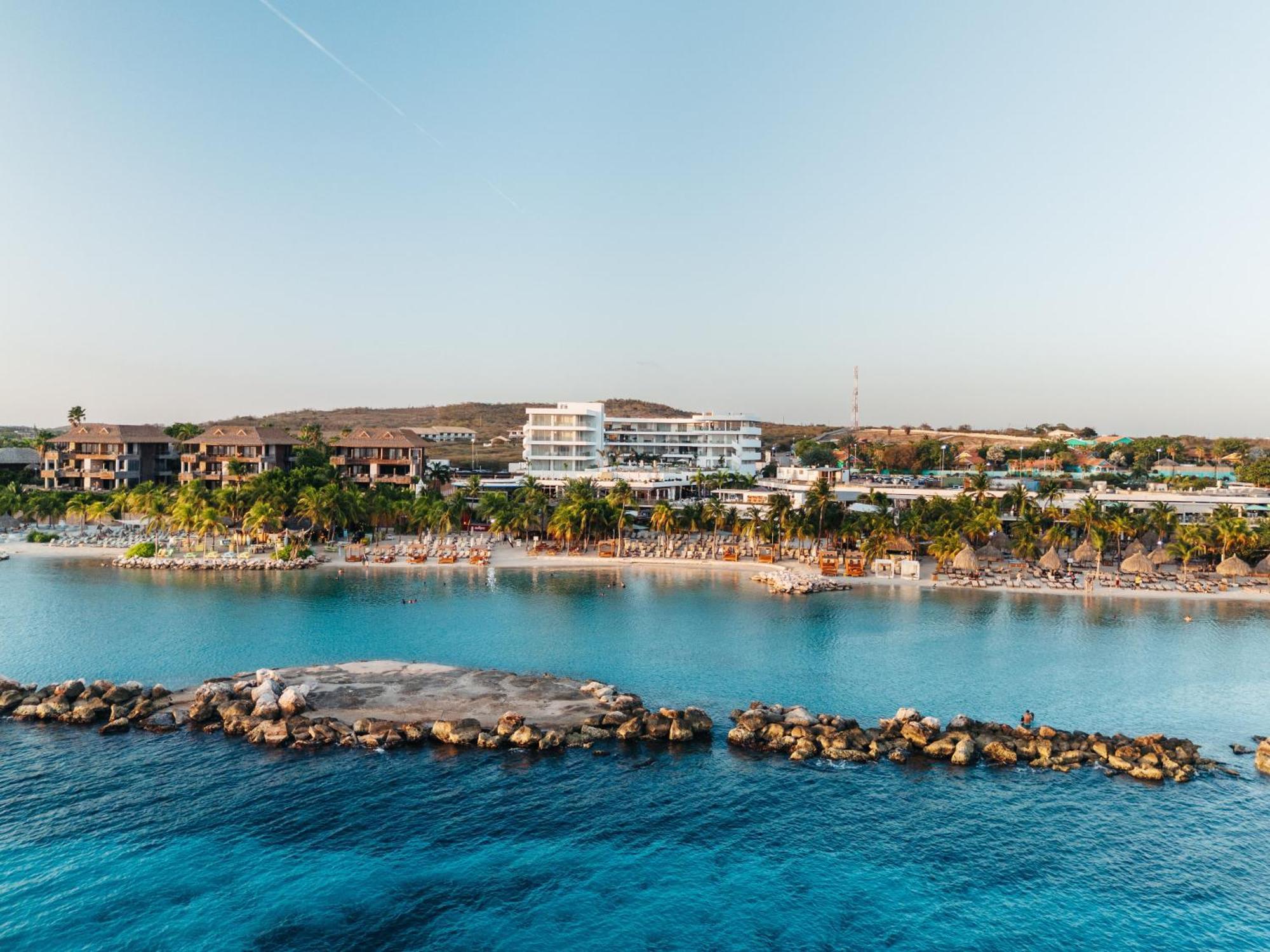 Apartment One Mambo Residences By Bocobay Curacao *