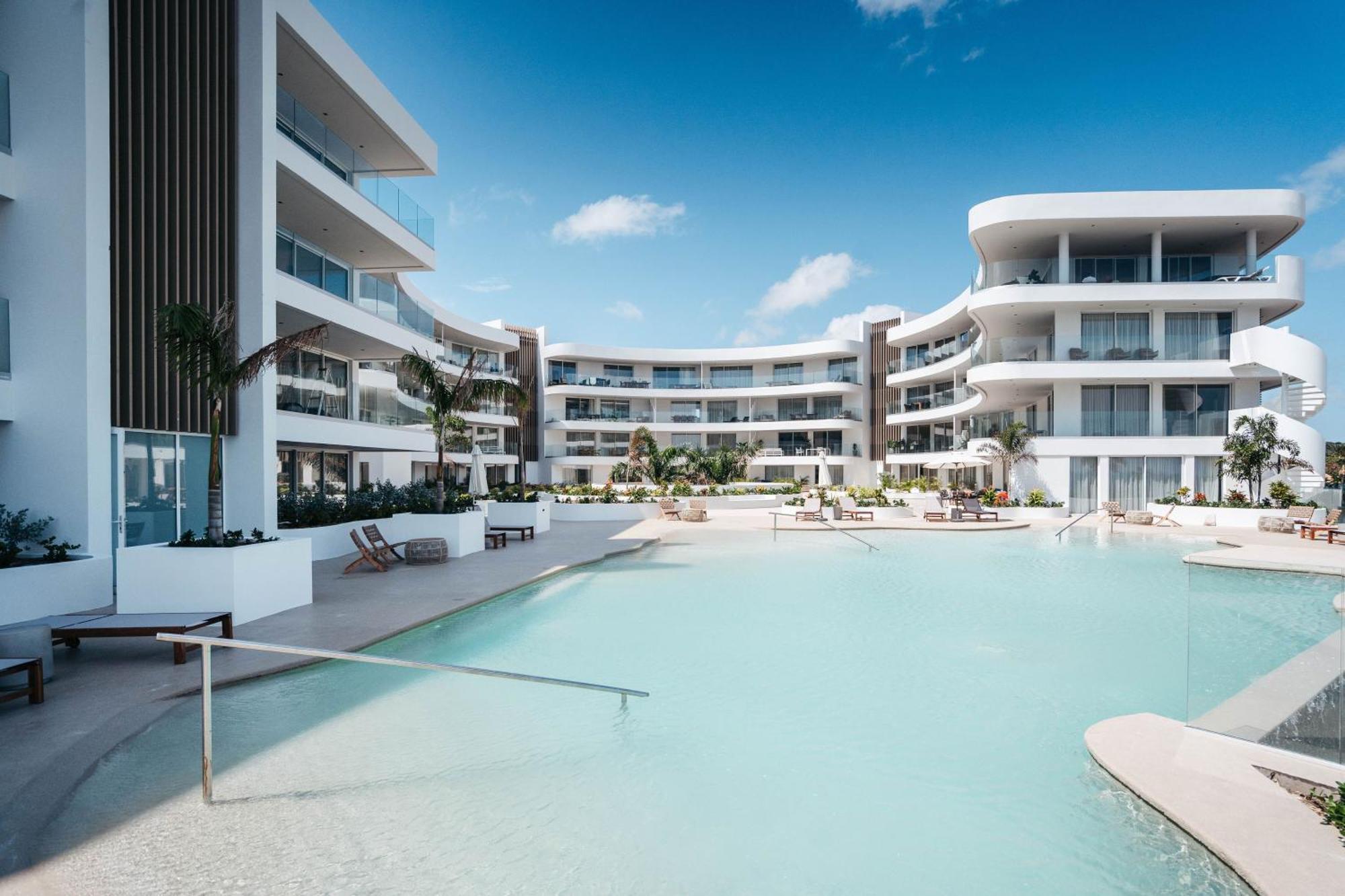 One Mambo Residences By Bocobay Curacao