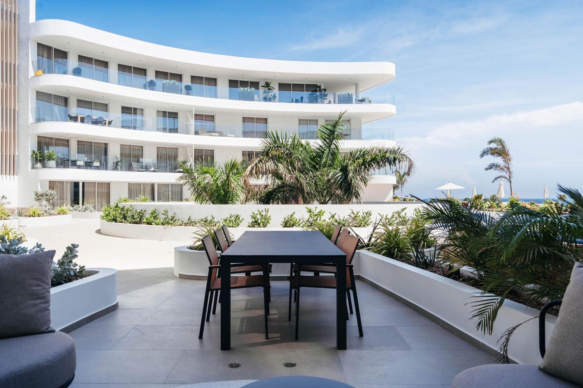 Apartment One Mambo Residences By Bocobay Curacao Willemstad