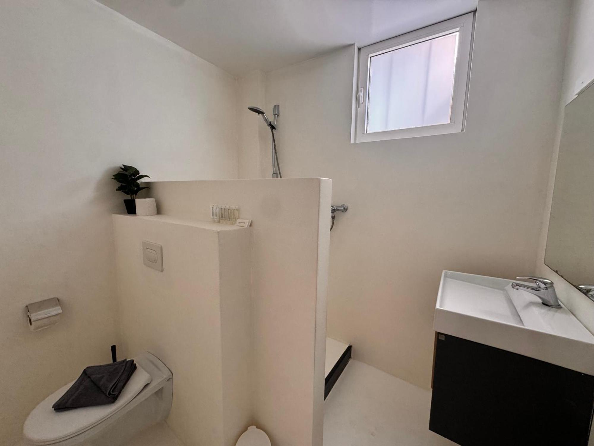 Boutique & Jt Curacao 4*