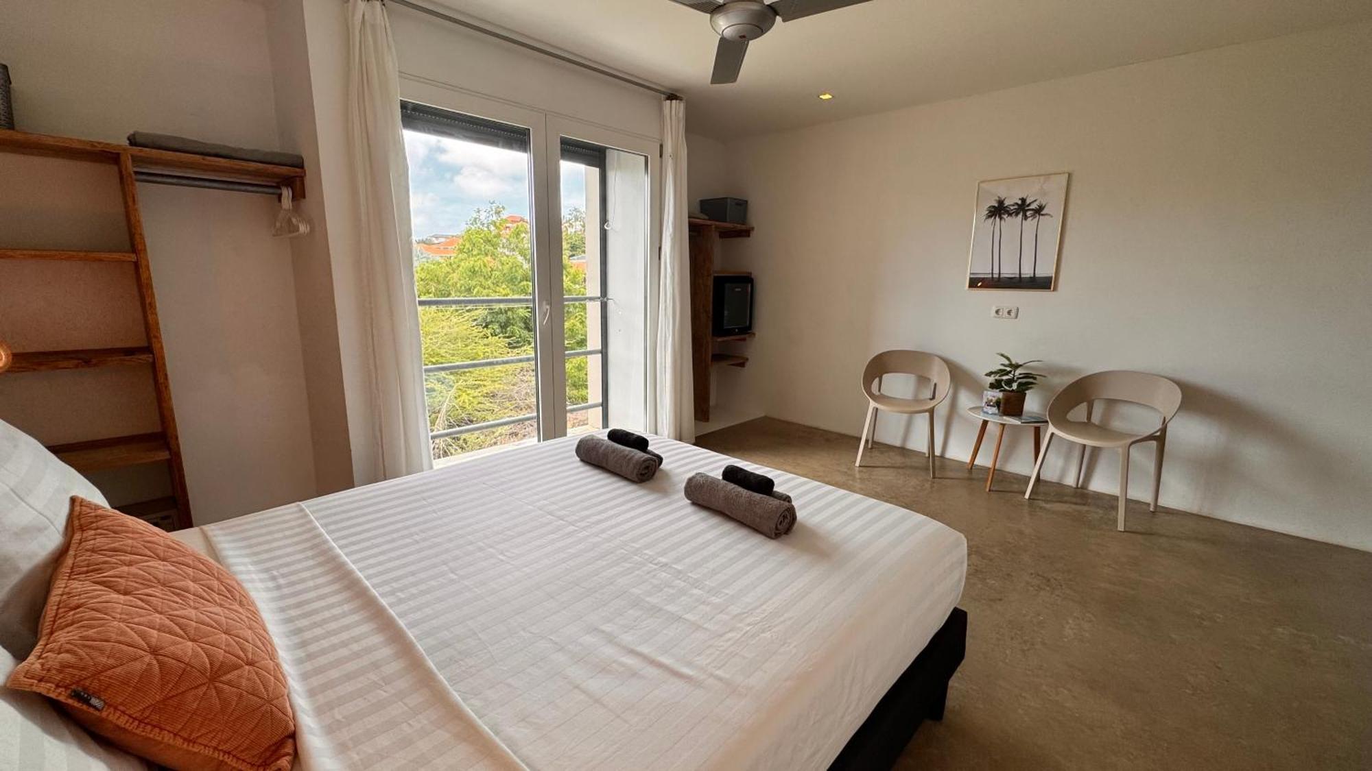 Bed & Breakfast Boutique & Jt Curacao
