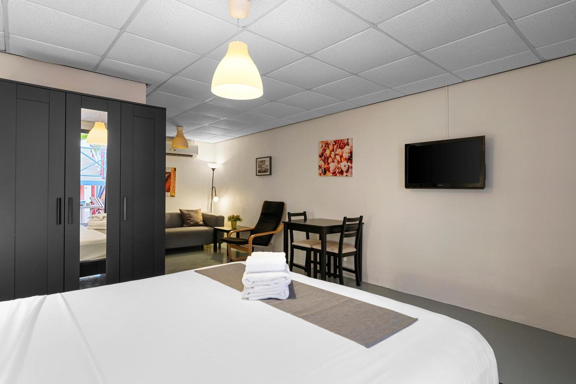 Hotel The Ritz Village (adults Only) Willemstad