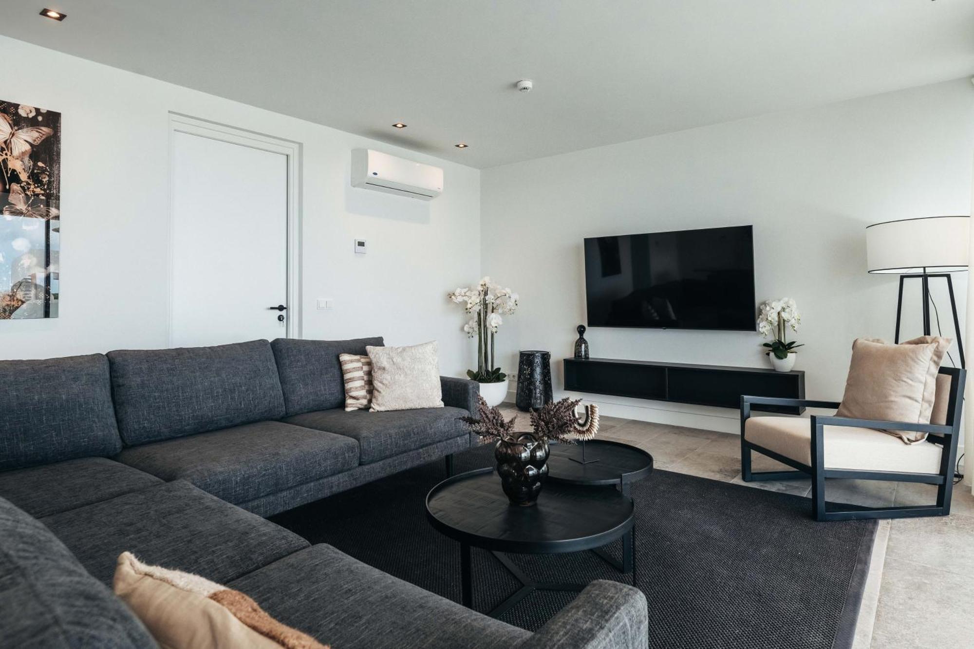 One Mambo Residences By Bocobay Curacao *