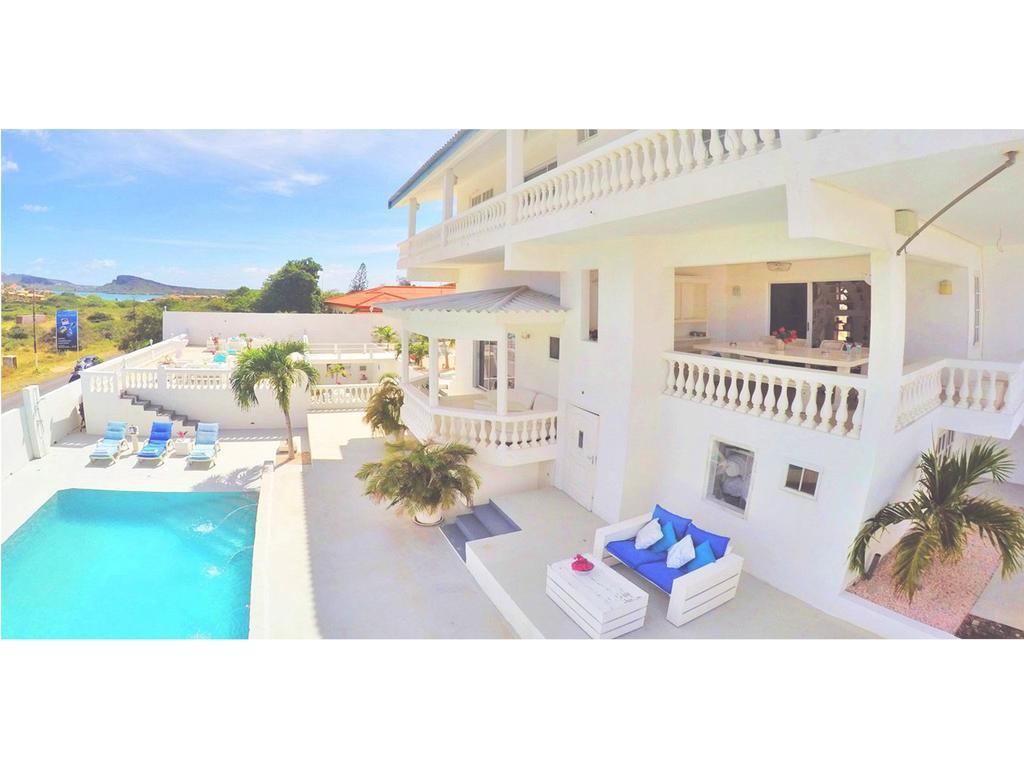 Champartments Resort - Villa & Appartementen Cristal 3* Jan Thiel