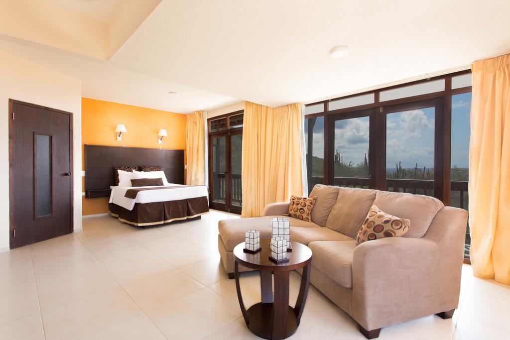 Punta West