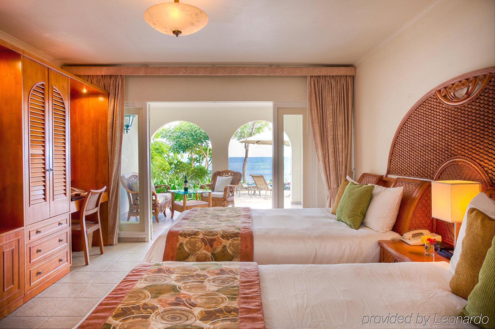 Kura Hulanda & Club Hotel
