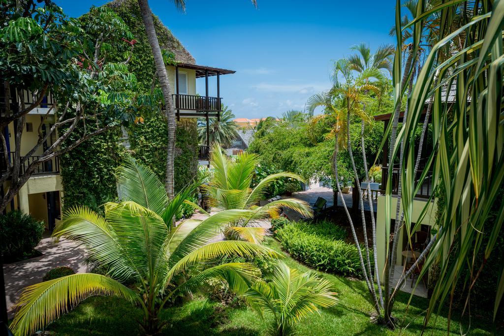 Lionsdive Resort